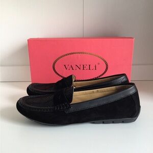 Vaneli Women's Assia in Black Suede  8 NWT